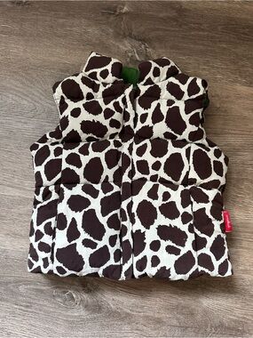 One Kid Reversible Giraffe or Green Print Puffer Vest - Brown & Cream